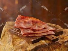 加一片原切培根片Bacon